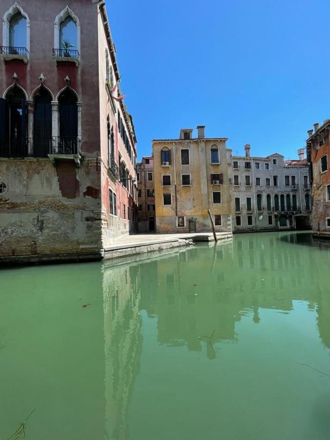 San Marco Apartment With Canal View Венеция Экстерьер фото