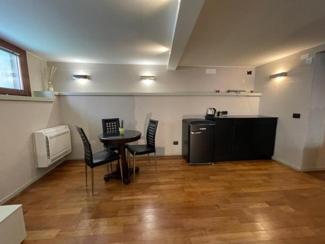 San Marco Apartment With Canal View Венеция Экстерьер фото