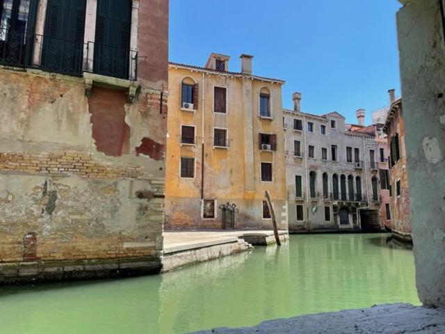 San Marco Apartment With Canal View Венеция Экстерьер фото