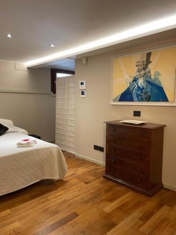San Marco Apartment With Canal View Венеция Экстерьер фото